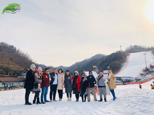 Kỷ niệm đoàn khám phá mùa đông Hàn Quốc khởi hành 12-12-2019